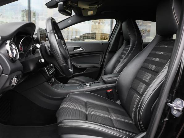 Mercedes-Benz GLA I (X156) Рестайлинг с пробегом 2019 года, цена 2 798 000 рублей, 90424 км, внедорожник, Автокод Объявления