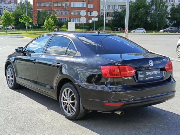 Volkswagen Jetta VI Рестайлинг с пробегом 2014 года, цена 812 000 рублей, 233956 км, седан, Автокод Объявления