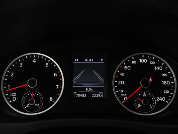 Volkswagen Tiguan I Рестайлинг с пробегом 2013 года, цена 1 197 000 рублей, 178480 км, внедорожник, Автокод Объявления