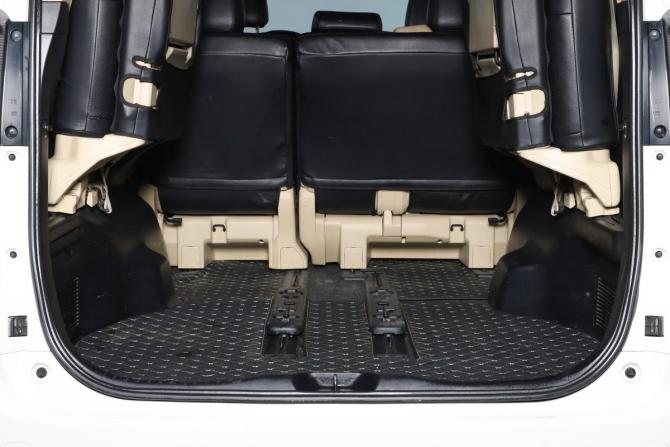 Toyota Vellfire II с пробегом 2016 года, цена 2 899 000 рублей, 170301 км, минивэн, Автокод Объявления
