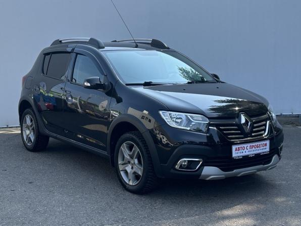 Renault Sandero II Рестайлинг с пробегом 2020 года, цена 1 340 000 рублей, 27878 км, хэтчбек, Автокод Объявления