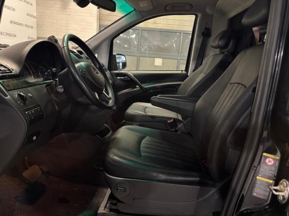 Mercedes-Benz Viano I (W639) Рестайлинг с пробегом 2011 года, цена 2 389 000 рублей, 153000 км, минивэн, Автокод Объявления