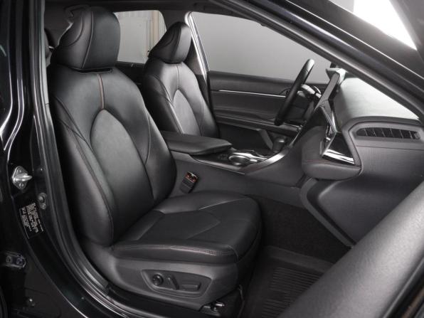 Toyota Camry VIII (XV70) Рестайлинг с пробегом 2023 года, цена 3 339 000 рублей, 73657 км, седан, Автокод Объявления
