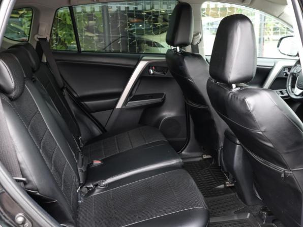 Toyota RAV4 IV (XA40) Рестайлинг с пробегом 2018 года, цена 2 449 000 рублей, 194658 км, внедорожник, Автокод Объявления