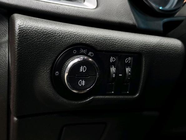 Opel Astra J Рестайлинг с пробегом 2012 года, цена 940 000 рублей, 133355 км, хэтчбек, Автокод Объявления