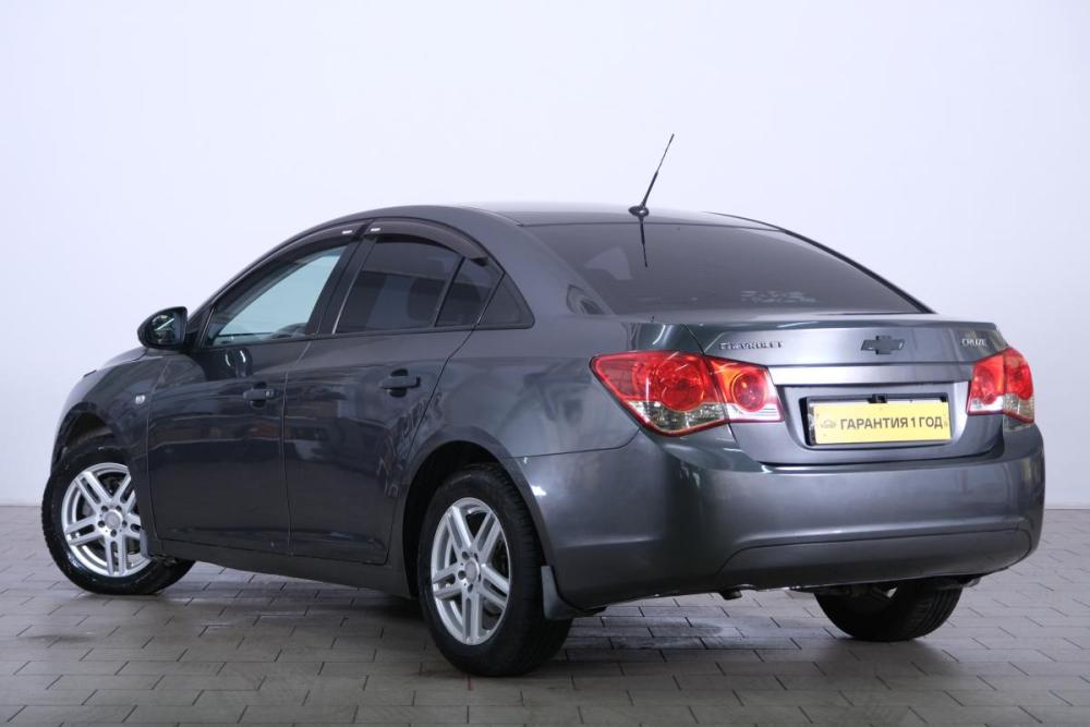 Chevrolet Cruze I Омск  - изображение 5