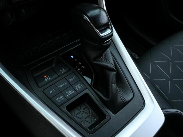 Toyota RAV4 V (XA50) с пробегом 2021 года, цена 3 719 000 рублей, 65514 км, внедорожник, Автокод Объявления