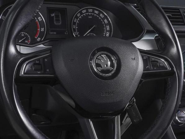 Skoda Superb III с пробегом 2015 года, цена 1 780 000 рублей, 159199 км, лифтбек, Автокод Объявления