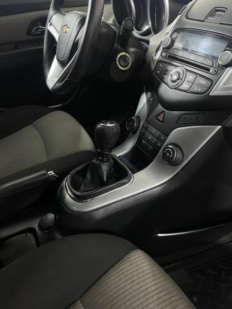 Chevrolet Cruze I Рестайлинг с пробегом 2013 года, цена 533 000 рублей, 177994 км, седан, Автокод Объявления