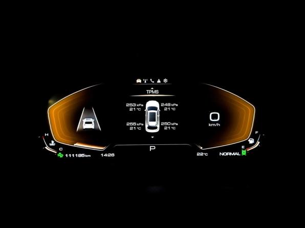 Haval F7 I Рестайлинг с пробегом 2023 года, цена 2 050 000 рублей, 111185 км, внедорожник, Автокод Объявления