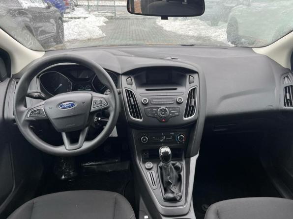 Ford Focus III с пробегом 2015 года, цена 900 000 рублей, 137261 км, универсал, Автокод Объявления