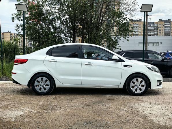 Kia Rio III Рестайлинг с пробегом 2015 года, цена 999 000 рублей, 150000 км, седан, Автокод Объявления