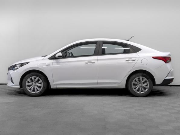 Hyundai Solaris II Рестайлинг с пробегом 2022 года, цена 1 560 000 рублей, 82468 км, седан, Автокод Объявления
