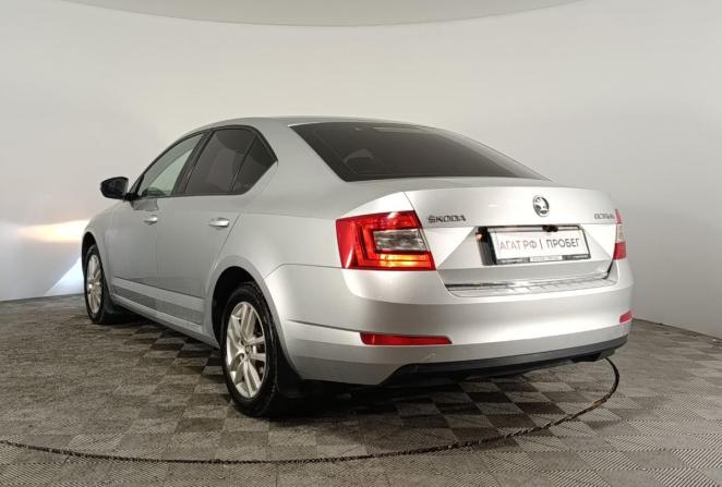 Skoda Octavia III (A7) с пробегом 2015 года, цена 1 230 000 рублей, 160880 км, лифтбек, Автокод Объявления