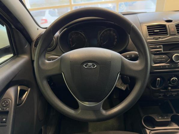 Lada (ВАЗ) Granta I Рестайлинг с пробегом 2019 года, цена 699 000 рублей, 112000 км, седан, Автокод Объявления