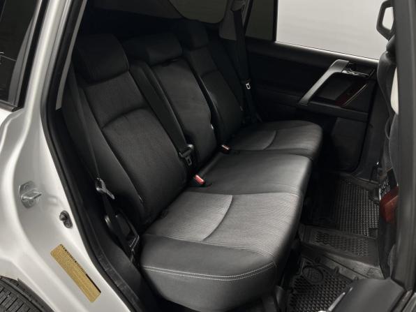 Toyota Land Cruiser Prado 150 Series Рестайлинг 1 с пробегом 2014 года, цена 3 496 900 рублей, 203803 км, внедорожник, Автокод Объявления