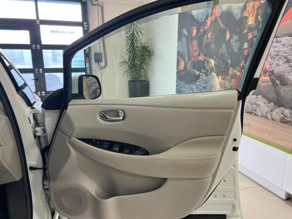 Nissan Leaf I (ZE0/AZE0) с пробегом 2013 года, цена 685 000 рублей, 115304 км, хэтчбек, Автокод Объявления