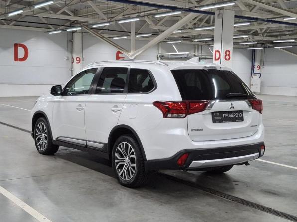 Mitsubishi Outlander III Рестайлинг 3 с пробегом 2018 года, цена 2 320 000 рублей, 86500 км, внедорожник, Автокод Объявления