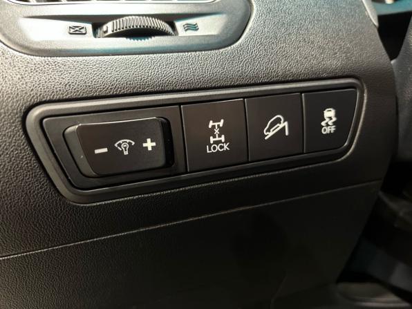 Hyundai ix35 I с пробегом 2012 года, цена 950 000 рублей, 174252 км, внедорожник, Автокод Объявления