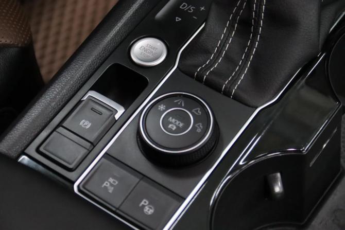 Volkswagen Teramont I Рестайлинг с пробегом 2021 года, цена 3 995 950 рублей, 128583 км, внедорожник, Автокод Объявления