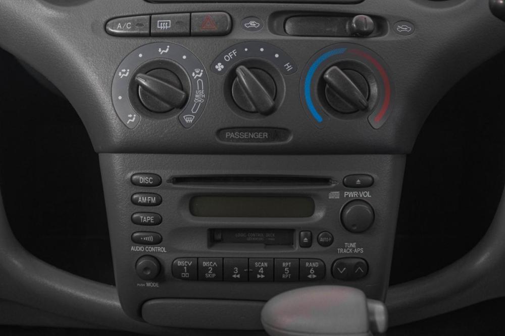 Toyota Vitz I (P10) Кемерово  - изображение 17