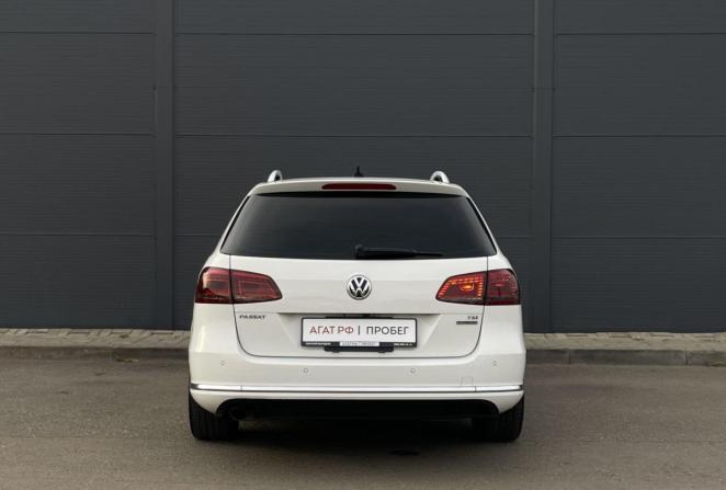 Volkswagen Passat B7 с пробегом 2014 года, цена 1 200 000 рублей, 110082 км, универсал, Автокод Объявления