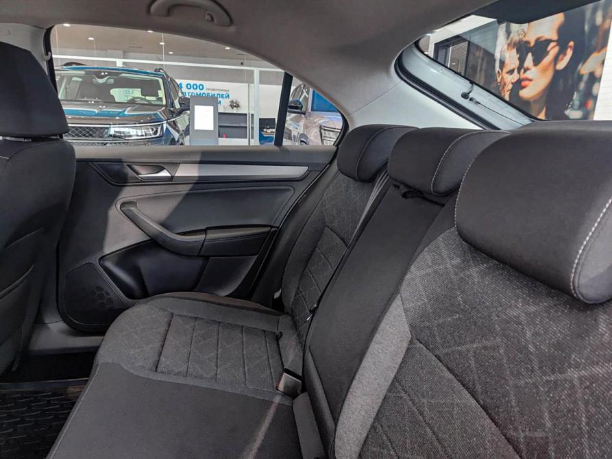 Volkswagen Polo VI Казань  - изображение 15