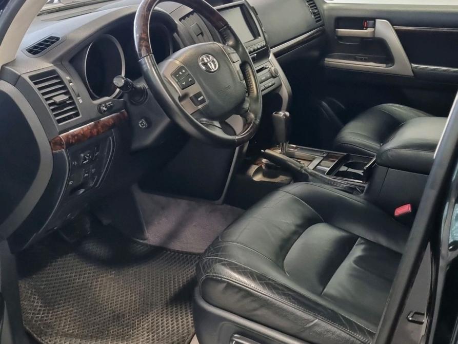 Toyota Land Cruiser 200 Series Омск  - изображение 11