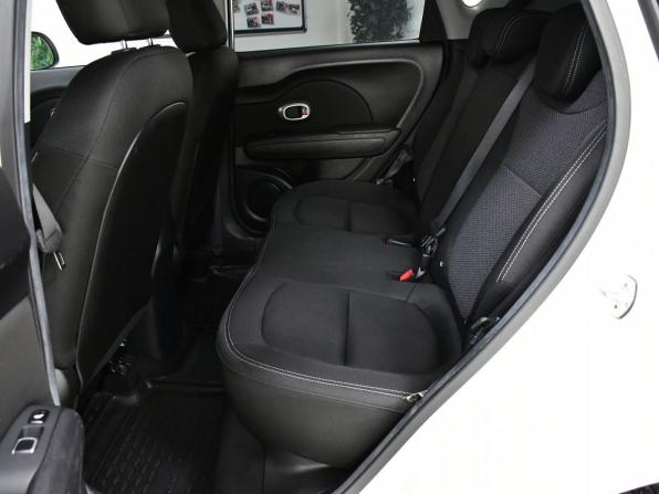 Kia Soul II Рестайлинг с пробегом 2018 года, цена 1 597 000 рублей, 102041 км, хэтчбек, Автокод Объявления