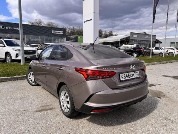 Hyundai Solaris II Рестайлинг с пробегом 2021 года, цена 1 750 000 рублей, 21500 км, седан, Автокод Объявления