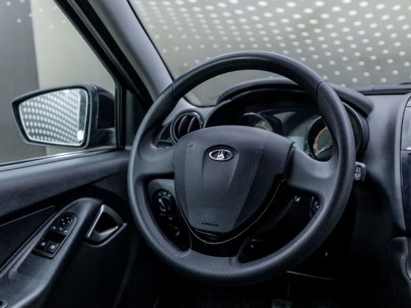 Lada (ВАЗ) Granta I Рестайлинг с пробегом 2022 года, цена 820 000 рублей, 33675 км, седан, Автокод Объявления