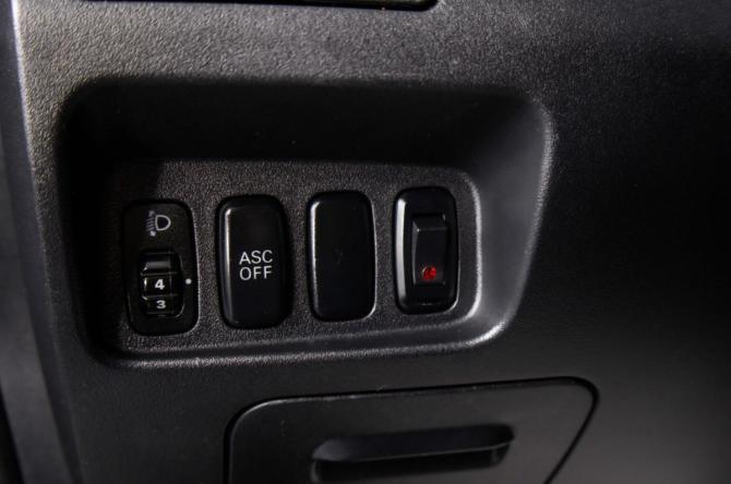 Mitsubishi Outlander II с пробегом 2008 года, цена 969 000 рублей, 225500 км, внедорожник, Автокод Объявления