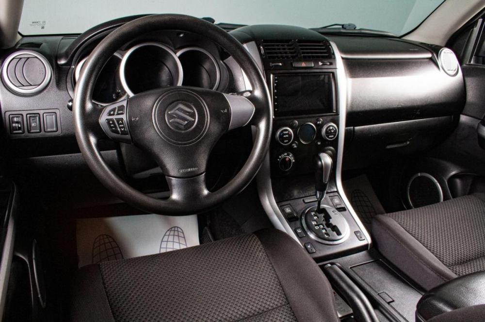Suzuki Grand Vitara II Рестайлинг Сургут  - изображение 12