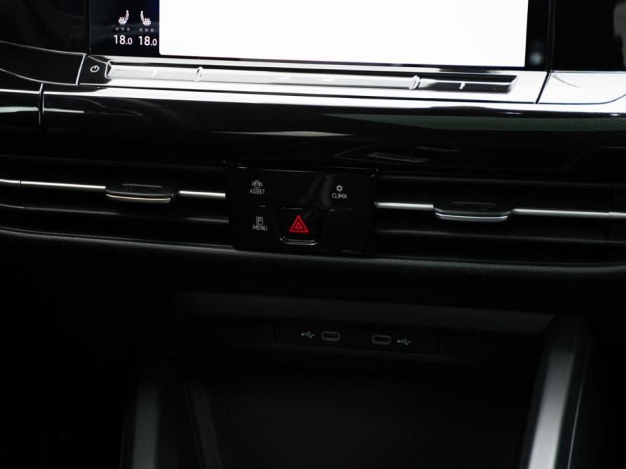 Volkswagen Golf VIII Москва  - изображение 18