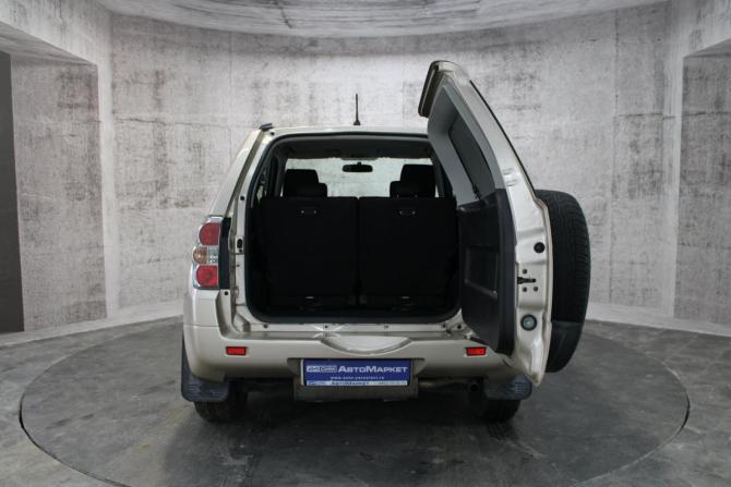 Suzuki Grand Vitara II с пробегом 2008 года, цена 745 000 рублей, 173258 км, внедорожник, Автокод Объявления
