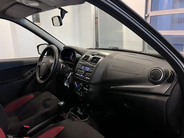 Lada (ВАЗ) Granta I Рестайлинг с пробегом 2024 года, цена 1 370 000 рублей, 37076 км, лифтбек, Автокод Объявления