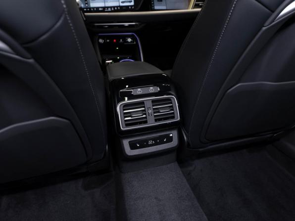 Audi Q5 III (GU) с пробегом 2026 года, цена 6 600 000 рублей, 67 км, внедорожник, Автокод Объявления