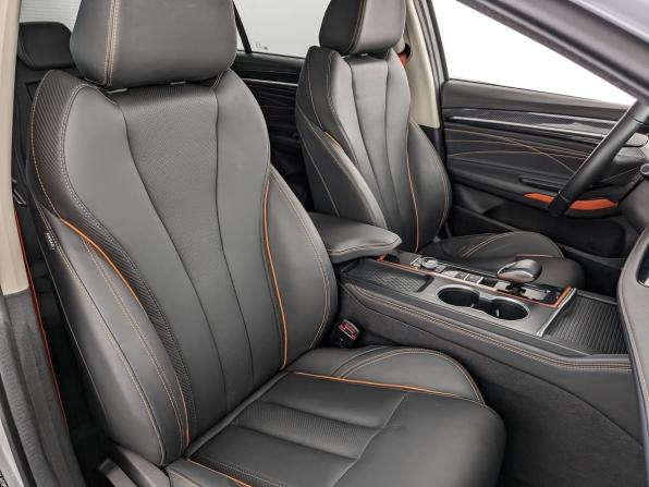 Omoda S5 с пробегом 2024 года, цена 1 750 000 рублей, 9661 км, седан, Автокод Объявления
