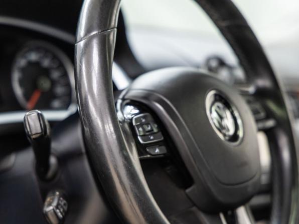 Volkswagen Touareg II с пробегом 2013 года, цена 1 750 000 рублей, 285363 км, внедорожник, Автокод Объявления