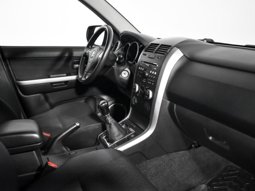 Suzuki Grand Vitara II Рестайлинг 2 Санкт-Петербург  - изображение 14