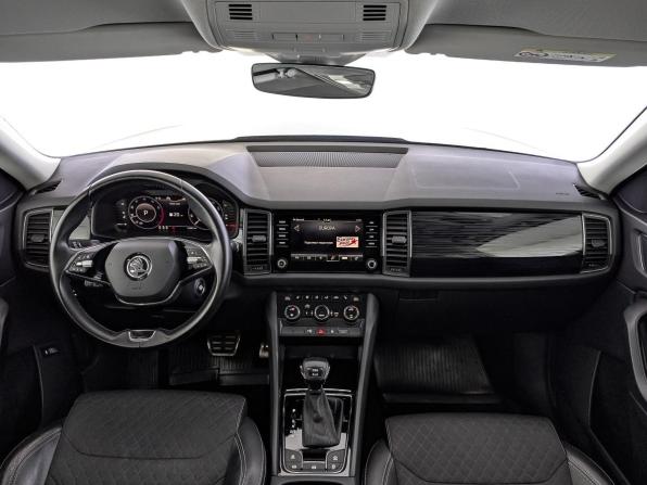 Skoda Kodiaq I с пробегом 2021 года, цена 3 145 000 рублей, 124853 км, внедорожник, Автокод Объявления