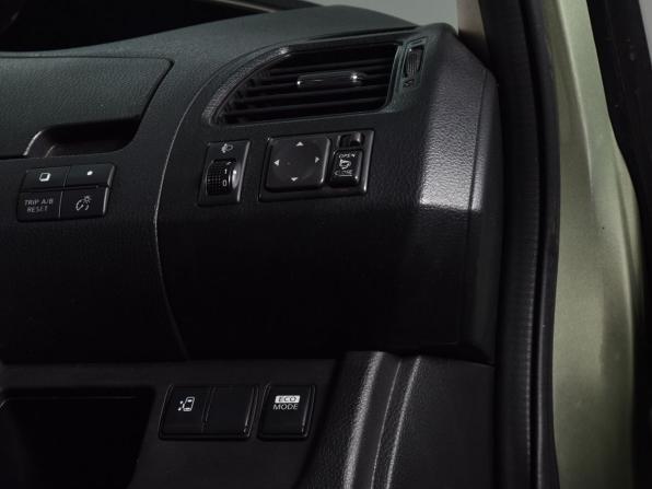 Nissan Serena IV (C26) с пробегом 2011 года, цена 1 199 995 рублей, 246497 км, минивэн, Автокод Объявления