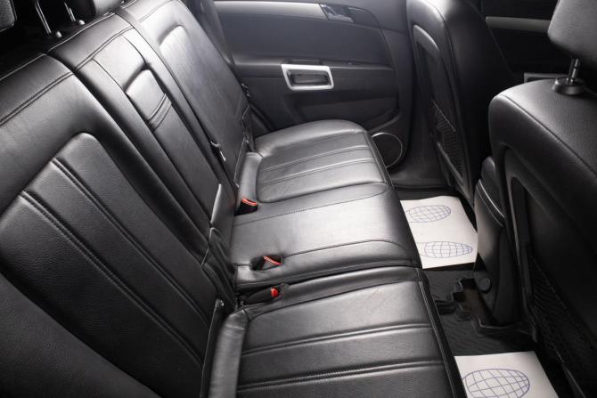 Opel Antara I Рестайлинг с пробегом 2012 года, цена 1 269 000 рублей, 132000 км, внедорожник, Автокод Объявления