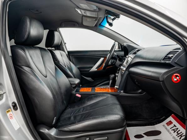 Toyota Camry VI (XV40) Рестайлинг с пробегом 2009 года, цена 1 250 000 рублей, 316201 км, седан, Автокод Объявления