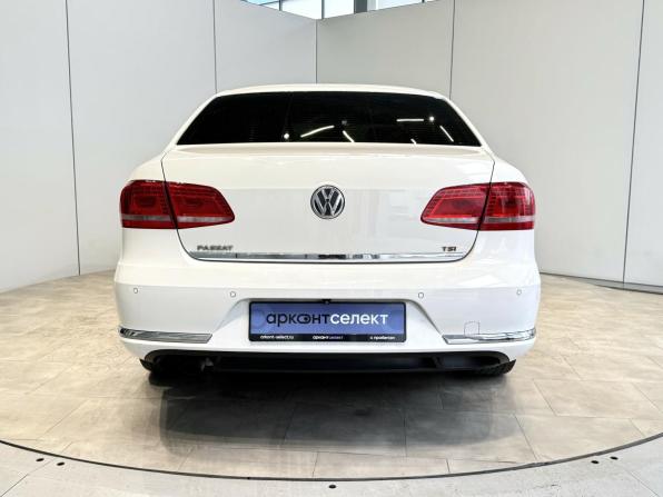 Volkswagen Passat B7 с пробегом 2012 года, цена 1 305 000 рублей, 153686 км, седан, Автокод Объявления