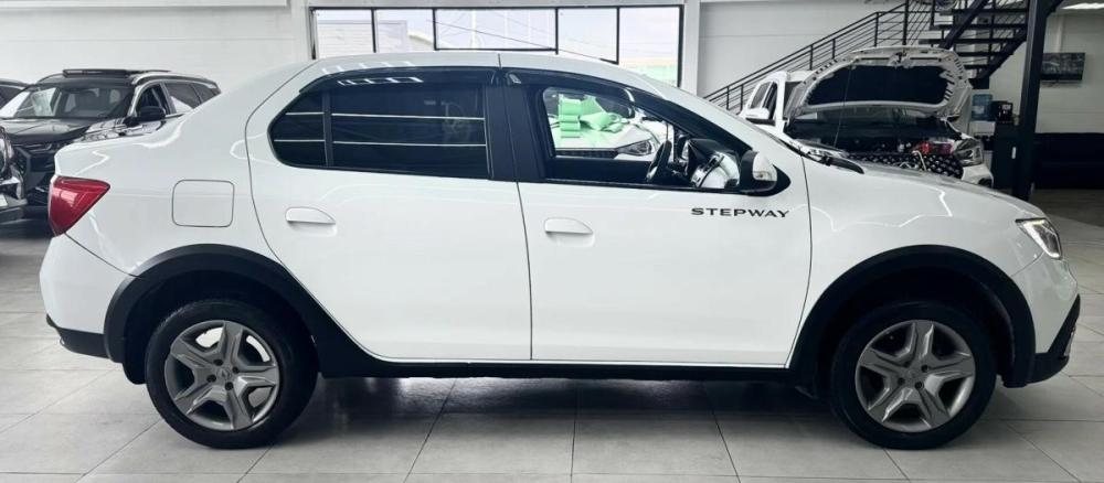 Renault Logan II Рестайлинг Шахты  - изображение 9