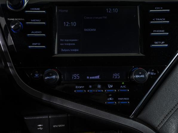 Toyota Camry VIII (XV70) с пробегом 2018 года, цена 2 298 000 рублей, 123690 км, седан, Автокод Объявления