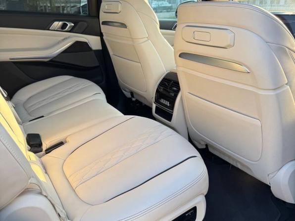 BMW X7 I (G07) Рестайлинг с пробегом 2022 года, цена 11 400 000 рублей, 71135 км, внедорожник, Автокод Объявления