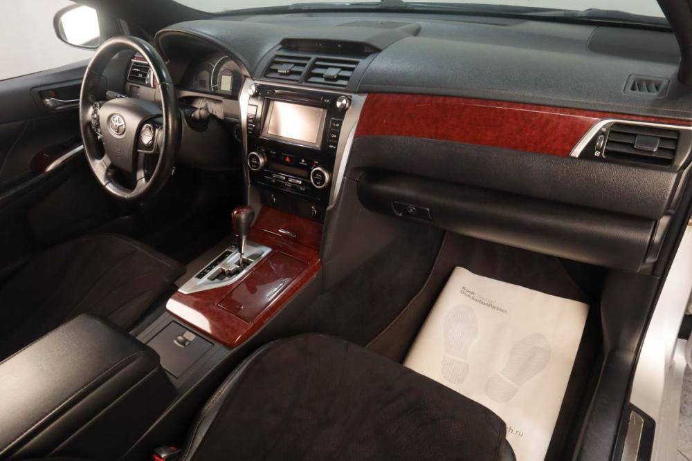 Toyota Camry VII (XV50) Рестайлинг Челябинск  - изображение 10