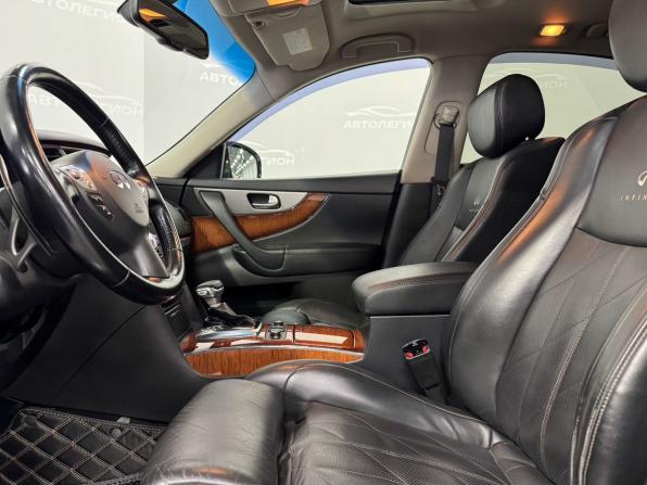 Infiniti FX II (S51) Рестайлинг с пробегом 2013 года, цена 2 200 000 рублей, 180000 км, внедорожник, Автокод Объявления